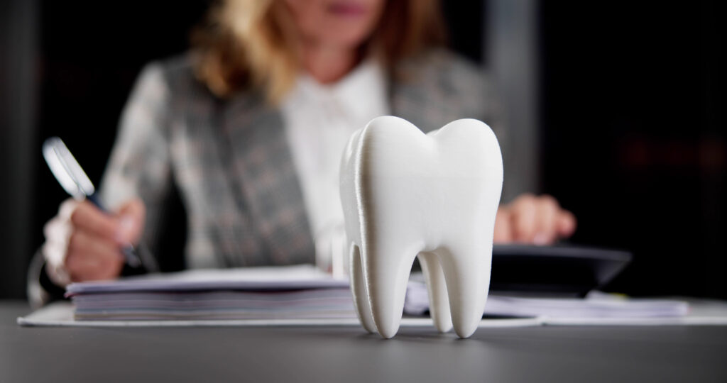 Affordable Dental Insurance: Covering Implant Costs